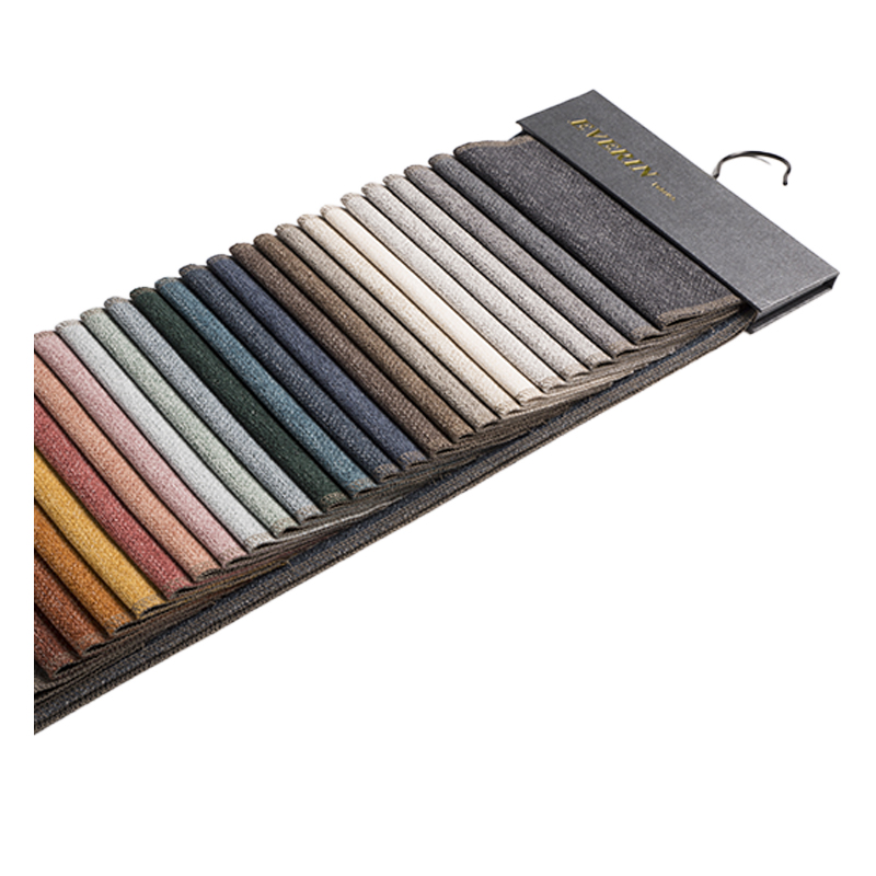 Como a resistência e durabilidade do tecido 270gsm afetam sua aplicação em roupas para atividades ao ar livre?